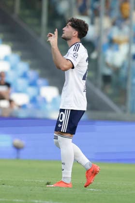 Italy: Serie a football match SSC Napoli vs Como Como™s Croatian midfielder Martin Baturina celebrates after scoring a goal of 0-1 during the Serie A football match between SSC Napoli vs Como at the Diego Armando Maradona Stadium in Naples, on August 30, 2026. _BPH9472 Copyright: xAntonioxBalascox