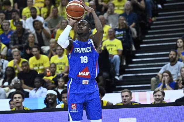 STOCKHOLM, SWEDEN 20260830 France s Joel Ayayi in action during the FIBA World Cup Qualifier, second round, Group L, basketball game between Sweden and France at Avicii Arena in Stockholm, Sweden, August 30, 2026 STOCKHOLM SWEDEN x10080x  Copyright: xFredrikxSandberg TTx BASKET WORLD CUP QUALIFIER SWEDEN-FRANCE