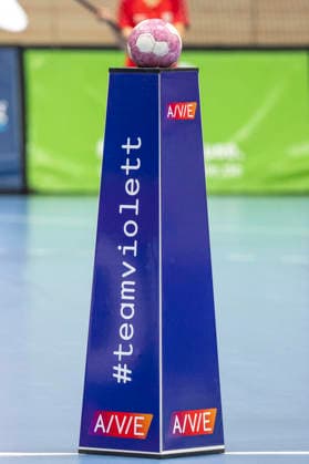 Women s Handball Bundesliga, 2026–2027 Season: SV Union Halle Neustadt vs. TuS Metzingen, Halle, Germany, August 30, 2026. Pictured: game ball, handball feature, symbol, stock photo, characteristic, detail, Halle Saale SWH Arena, Saxony-Anhalt, Germany