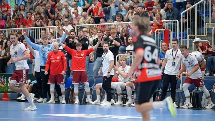 Essen TuSEM Essen HSG Nordhorn Lingen ** FOR EDITORIAL USE ONLY ** EDITORIAL USE ONLY ** p In the game between TuSEM Essen (white) and HSG Nordhorn Lingen (black) on Sunday, August 30, 2026, at the Sporthalle am Hallo in Essen-Stoppenberg, Germany, North Rhine-Westphalia (NRW), Essen. Copyright UwexErnst Copyright: UwexErnst doc87dxtebsjxh90503cvq ,EDITORIAL USE ONLY Copyright: UwexErnst