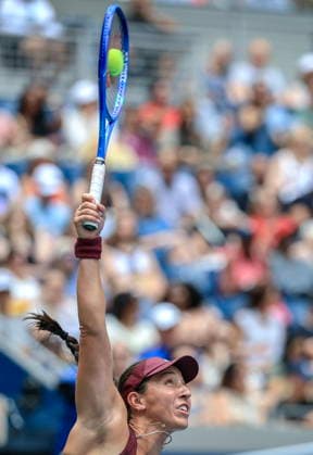 US Open tennis tournament - Day 1 Jessica Pegula of the USA serves against Elena-Gabriela Ruse of Romania during the Women s Singles round one of the US Open Tennis Championships at the USTA Billie Jean King National Tennis Center in Flushing Meadows, New York, USA, 30 August 2026. The 2026 US Open tournament runs from 23 August through 13 September. FLUSHING MEADOWS NEW YORK United States  Copyright: xCRISTOBALxHERRERA-ULASHKEVICHx