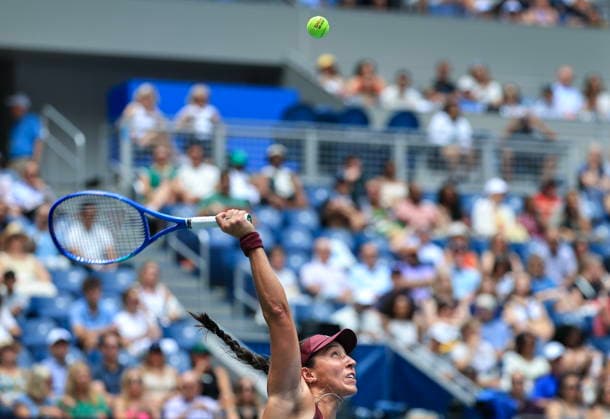 US Open tennis tournament - Day 1 Jessica Pegula of the USA serves against Elena-Gabriela Ruse of Romania during the Women s Singles round one of the US Open Tennis Championships at the USTA Billie Jean King National Tennis Center in Flushing Meadows, New York, USA, 30 August 2026. The 2026 US Open tournament runs from 23 August through 13 September. FLUSHING MEADOWS NEW YORK United States  Copyright: xCRISTOBALxHERRERA-ULASHKEVICHx