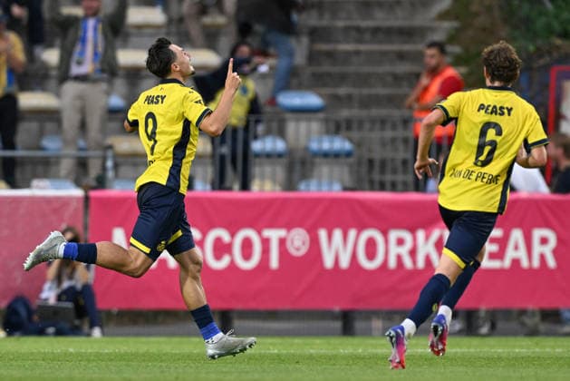 260830 Royale Union Saint-Gilloise vs RSC Anderlecht Mateo Biondic (9) of Union celebrates after scoring the 2-0 goal during the Jupiler Pro League season 2026 - 2027 matchday 4 game between Royale Union Saint-Gilloise and RSC Anderlecht on August 30 , 2026 in Anderlecht, Belgium. (Photo by David Catry Isosport) Anderlecht Belgium  Copyright: xDavidxCatryx 20260830DC2_1930