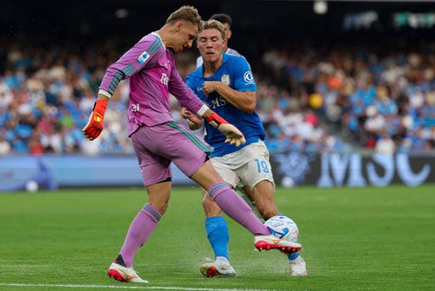 Napoli™s Rasmus Hojlund during the Serie A soccer match between Napoli and Como at the Diego Armando Maradona Stadium in Naples, southern italy - Sunday , August 30, 2026. - Soccer .  Copyright: xAlessandroxGarofalo LaPressex