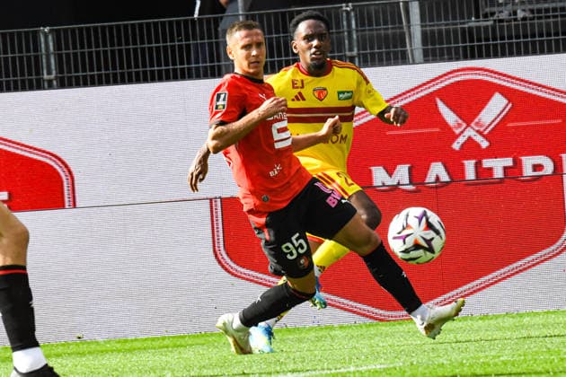 FOOTBALL : Stade Rennais vs Le Mans FC - Ligue 1 - JournÃ e 2 - 30 08 2026 Lucas Calodat (Le Mans FC) Przemyslaw Frankowski (Stade Rennais) RennesFrance  Copyright: xBaptistexAutissierx