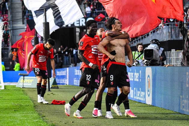 FOOTBALL : Stade Rennais vs Le Mans FC - Ligue 1 - JournÃ e 2 - 30 08 2026 Joie des joueurs du Stade Rennais aprÃ s le but de Esteban Lepaul (Stade Rennais) RennesFrance  Copyright: xBaptistexAutissierx