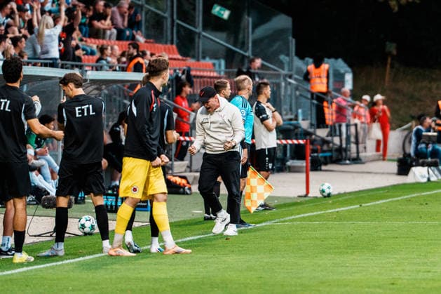 Germany Men s Soccer 3rd Division 2026–2027, Matchday 3: FC Viktoria Köln vs. SC Preußen Münster; Mariam Wilhelm, coach of FC Viktoria Köln, celebrates; excitement following a goal by David Otto of FC Viktoria Köln; 10–2 to 0 Copyright: xThiemoxRudolphx