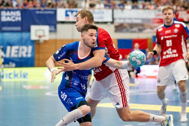 Elias Fuegel of HBW Balingen Weilstetten, 24, comes out on top; HBW Balingen Weilstetten vs. Handball Club Hamburg, GER, Opel 1 Handball Bundesliga, Championship, Matchday 1, 2026–2027 Season, August 30, 2026, Eibner Press Photo: Andreas Ulmer, BW Balingen Weilstetten vs. Handball Club Hamburg, GER, Opel 1 Handball Bundesliga, Championship, Matchday 1, 2026–2027 Season, August 30, 2026, Balingen Copyright: xEibner-Pressefoto AndreasxUlmerx EP_AUR