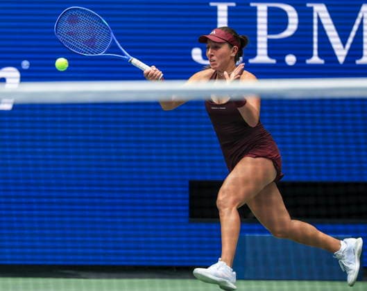 US Open tennis tournament - Day 1 Jessica Pegula of the USA hits the winning shot for match point against Elena-Gabriela Ruse of Romania during the Women s Singles round one of the US Open Tennis Championships at the USTA Billie Jean King National Tennis Center in Flushing Meadows, New York, USA, 30 August 2026. The 2026 US Open tournament runs from 23 August through 13 September. FLUSHING MEADOWS NEW YORK United States  Copyright: xCRISTOBALxHERRERA-ULASHKEVICHx