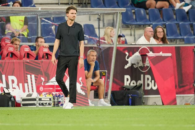 Salzburg, Austria, August 30, 2026 ADMIRAL Bundesliga 2026–2027 Matchday 5: FC Red Bull Salzburg vs. FK Austria Wien Pictured: Coach Danny Röhl at the RB Red Bull Arena Copyright: xFotostandx xWassmuthx