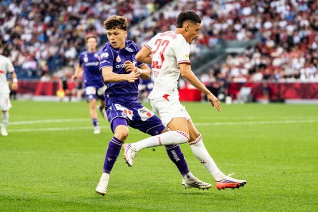 SOCCER - BL, RBS vs A.Wien SALZBURG,AUSTRIA,30.AUG.26 - SOCCER - ADMIRAL Bundesliga, Red Bull Salzburg vs FK Austria Wien. Image shows Damir Redzic (RBS) and Matteo Schablas (A.Wien).  GEPAxpictures xJulioxArellano