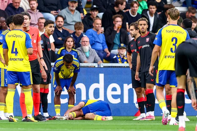 2026-08-30 SC Cambuur v FC Twente - Dutch Eredivisie LEEUWARDEN, NETHERLANDS - AUGUST 30: Rafik El Argiouui of SC Cambuur during the Dutch Eredivisie match between SC Cambuur and FC Twente at Kooi Stadion on August 30, 2026 in Leeuwarden, Netherlands. Leeuwarden Kooi Stadion Netherlands Content not available for redistribution in The Netherlands directly or indirectly through any third parties. Copyright: xPieterxvanxderxWoudex