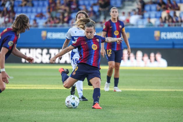 Spain - Liga F Moeve - FC Barcelona, Barca vs CA Tenerife - 30 08 2026 SPAIN, BARCELONA, AUGUST 30. Claudia Pina of FC Barcelona scores her team s opening goal during the La Liga F Moeve match between FC Barcelona and CA Tenerife, on August 30, 2026 at Estadi Johan Cruyff in Barcelona, Spain. Photo by Manuel Blondeau AOP.Press Barcelona Estadi Johan Cruyff Catalunya Spain Copyright: x ManuelxBlondeau AOP.Pressx AOP20260830-003
