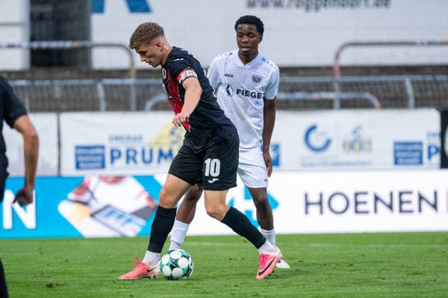 Tackle between David Otto of Viktoria Cologne, 10, and Wesley Adeh of SC Preussen Münster, 06; FC Viktoria Cologne vs. SC Preussen Münster, Soccer, 3rd Division, Matchday 3, 2026–2027 Season, August 30, 2026 DFL DFB regulations prohibit any use of photographs as image sequences and or quasi-video FC Viktoria Cologne vs. SC Preussen Münster, soccer, 3rd League, Matchday 3, 2026–2027 season, August 30, 2026, Cologne Copyright: xEibner-Pressefoto ThomasxHaeslerx EP_THR