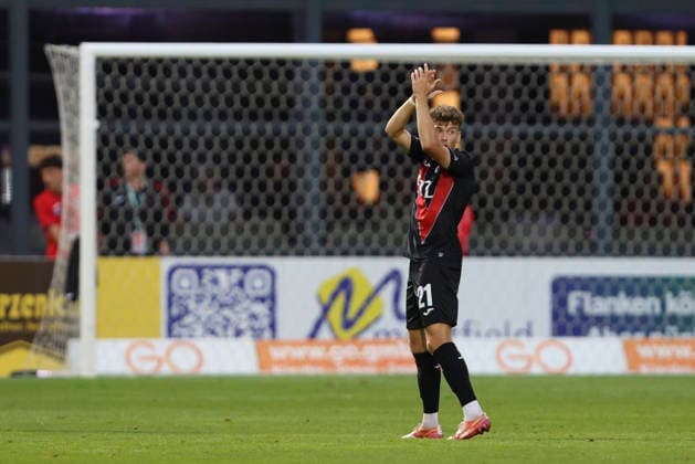Lucas Wolf of FC Viktoria Cologne gestures during the 3. Liga match between Viktoria Cologne and Preussen Münster at Sportpark Höhenberg on August 30, 2026, in Cologne, Germany Photo by Oliver Kaelke DeFodi Images Lucas Wolf of FC Viktoria Cologne gestures during the 3. Liga match between Viktoria Cologne and Preussen Münster at Sportpark Höhenberg on August 30, 2026 in Cologne, Germany. Photo by Oliver Kaelke, DeFodi Images. DFB and DFL regulations prohibit any use of photographs as image sequences and or quasi-video. Photo by Oliver Kaelke, DeFodi Images