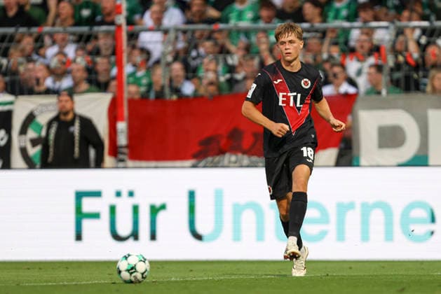 Tim Kloss of FC Viktoria Cologne in action, on the ball, making a solo run during the 3. Liga match between Viktoria Cologne and Preussen Münster at Sportpark Höhenberg on August 30, 2026, in Cologne, Germany. Photo by Oliver Kaelke, DeFodi Images. Tim Kloss of FC Viktoria Cologne controls the ball during the 3. Liga match between Viktoria Cologne and Preussen Münster at Sportpark Höhenberg on August 30, 2026 in Cologne, Germany Photo by Oliver Kaelke, DeFodi Images DFB and DFL regulations prohibit any use of photographs as image sequences and or quasi-video Photo by Oliver Kaelke, DeFodi Images