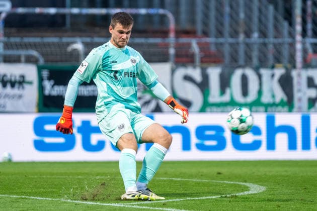 Morten Behrens, SC Preussen Münster, No. 01, at the kickoff of the FC Viktoria Köln vs. SC Preussen Münster match, soccer, 3. Liga, Matchday 3, 2026–2027 season, August 30, 2026 DFL DFB regulations prohibit any use of photographs as image sequences and or quasi-video FC Viktoria Cologne vs. SC Preussen Münster, soccer, 3rd Division, Matchday 3, 2026–2027 season, August 30, 2026, Cologne Copyright: xEibner-Pressefoto ThomasxHaeslerx EP_THR