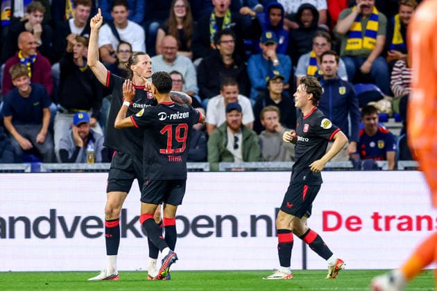 2026-08-30 SC Cambuur v FC Twente - Dutch Eredivisie LEEUWARDEN, NETHERLANDS - AUGUST 30: Wout Weghorst of FC Twente celebrates after scoring his sides second goal during the Dutch Eredivisie match between SC Cambuur and FC Twente at Kooi Stadion on August 30, 2026 in Leeuwarden, Netherlands. Leeuwarden Kooi Stadion Netherlands Content not available for redistribution in The Netherlands directly or indirectly through any third parties. Copyright: xPieterxvanxderxWoudex
