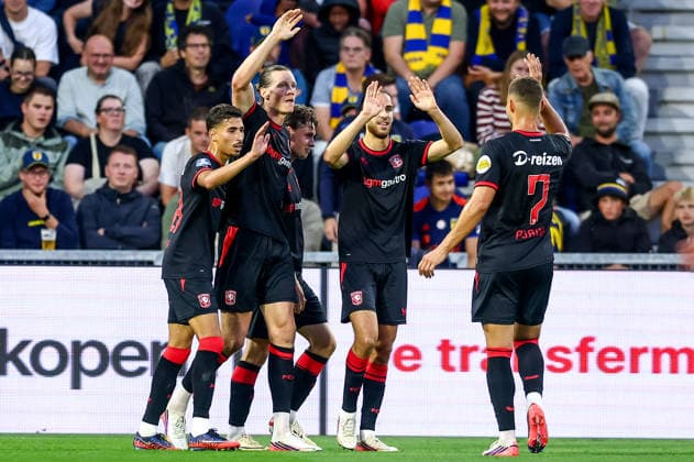 2026-08-30 SC Cambuur v FC Twente - Dutch Eredivisie LEEUWARDEN, NETHERLANDS - AUGUST 30: Wout Weghorst of FC Twente celebrates after scoring his sides second goal during the Dutch Eredivisie match between SC Cambuur and FC Twente at Kooi Stadion on August 30, 2026 in Leeuwarden, Netherlands. Leeuwarden Kooi Stadion Netherlands Content not available for redistribution in The Netherlands directly or indirectly through any third parties. Copyright: xPieterxvanxderxWoudex