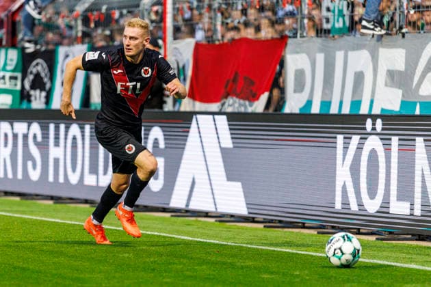 KOELN, GERMANY - AUGUST 30, 2026: Meiko Sponsel (FC Viktoria Köln, 19) during the 3rd division match on gameday 3 between Viktoria Koeln vs. Preußen Muenster at the Sportpark Hoehenberg on August 30, 2026 in Koeln, Germany. DFL REGULATIONS PROHIBIT ANY USE OF PHOTOGRAPHS AS IMAGE SEQUENCES AND OR QUASI-VIDEO. Nordrhein-Westfalen Germany Copyright: xLeahxKohringx