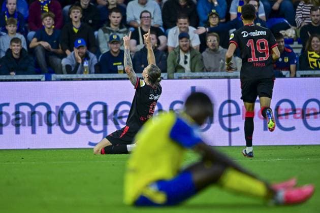 LEEUWARDEN , 30-08-2026 , Kooi Stadium , season 2026 2027 , Dutch Eredivisie football , match between SC Cambuur and FC Twente , picture shows goal celebration FC Twente player Wout Weghorst 0-2 Cambuur - Twente  x206259562x Copyright: