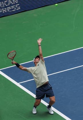 US Open tennis tournament - Day 1 Tommy Paul of the USA in action against Coleman Wong of Hong Kong during the Men™s Singles round one of the US Open Tennis Championships at the USTA Billie Jean King National Tennis Center in Flushing Meadows, New York, USA, 30 August 2026. The 2026 US Open tournament runs from 23 August through 13 September. FLUSHING MEADOWS NEW YORK United States  Copyright: xOlgaxFedorovax