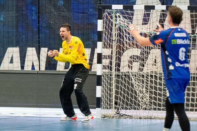 Daniel Rebmann, HBW Balingen Weilstetten, 12, goalkeeper celebrates his own play, HBW Balingen Weilstetten vs. Handball Club Hamburg, GER, Opel 1 Handball Bundesliga, Championship, Matchday 1, 2026–2027 Season, August 30, 2026, Eibner Press Photo by Andreas Ulmer: BW Balingen Weilstetten vs. Handball Club Hamburg, GER, Opel 1 Handball Bundesliga, Championship, Matchday 1, 2026–2027 season, August 30, 2026, Balingen Copyright: xEibner-Pressefoto AndreasxUlmerx EP_AUR