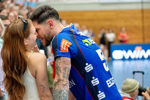 Csaba Leimeter, HBW Balingen Weilstetten, 55, with family, HBW Balingen Weilstetten vs. Handball Club Hamburg, GER, Opel 1 Handball Bundesliga, Championship, Matchday 1, 2026–2027 Season, August 30, 2026, Eibner Press Photo: Andreas Ulmer, BW Balingen Weilstetten vs. Handball Club Hamburg, GER, Opel 1 Handball Bundesliga, Championship, Matchday 1, 2026–2027 Season, August 30, 2026, Balingen Copyright: xEibner-Pressefoto AndreasxUlmerx EP_AUR