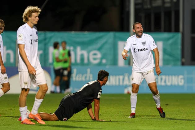 Rico Preissinger of SC Preussen Muenster gestures during the 3. Liga match between Viktoria Cologne and Preussen Muenster at Sportpark Höhenberg on August 30, 2026, in Cologne, Germany Photo by Oliver Kaelke, DeFodi Images Rico Preissinger of SC Preussen Muenster gestures during the 3. Liga match between Viktoria Cologne and Preussen Muenster at Sportpark Höhenberg on August 30, 2026 in Cologne, Germany. Photo by Oliver Kaelke, DeFodi Images. DFB and DFL regulations prohibit any use of photographs as image sequences and or quasi-video. Photo by Oliver Kaelke, DeFodi Images.