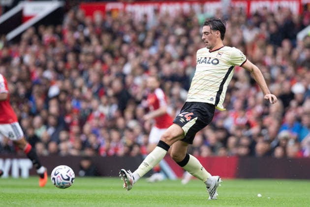 MANCHESTER, ENGLAND, AUGUST 30: Jacob Greaves of Ipswich Town passes the ball during a 2026 27 Premier League match between Manchester United, ManU and Ipswich Town at Old Trafford in Manchester, England. (Richard Callis ) Richard Callis Fotoarena (Richard Callis SPP) Copyright: xRichardxCallisx xSPPx spp-en-RiCa-3007423