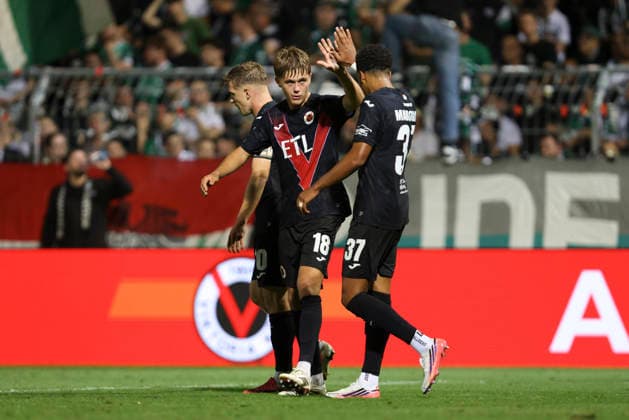 Noah Maboulou of FC Viktoria Cologne celebrates with his teammates after scoring his team s fourth goal during the 3. Liga match between Viktoria Cologne and Preussen Münster at Sportpark Höhenberg on August 30, 2026, in Cologne, Germany. Photo by Oliver Kaelke, DeFodi Images. Noah Maboulou of FC Viktoria Cologne celebrates with his teammates after scoring his team’s fourth goal during the 3. Liga match between Viktoria Cologne and Preussen Münster at Sportpark Höhenberg on August 30, 2026 in Cologne, Germany. Photo by Oliver Kaelke, DeFodi Images. DFB and DFL regulations prohibit any use of photographs as image sequences and or quasi-video. Photo by Oliver Kaelke, DeFodi Images.