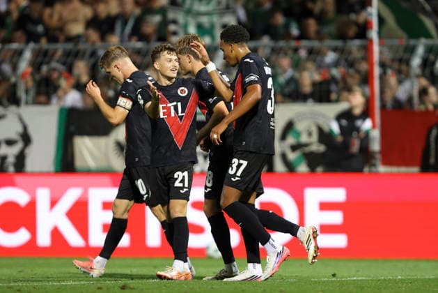 Noah Maboulou of FC Viktoria Cologne celebrates with his teammates after scoring his team s fourth goal during the 3. Liga match between Viktoria Cologne and Preussen Münster at Sportpark Höhenberg on August 30, 2026, in Cologne, Germany. Photo by Oliver Kaelke, DeFodi Images. Noah Maboulou of FC Viktoria Cologne celebrates with his teammates after scoring his team’s fourth goal during the 3. Liga match between Viktoria Cologne and Preussen Münster at Sportpark Höhenberg on August 30, 2026 in Cologne, Germany. Photo by Oliver Kaelke, DeFodi Images. DFB and DFL regulations prohibit any use of photographs as image sequences and or quasi-video. Photo by Oliver Kaelke, DeFodi Images.