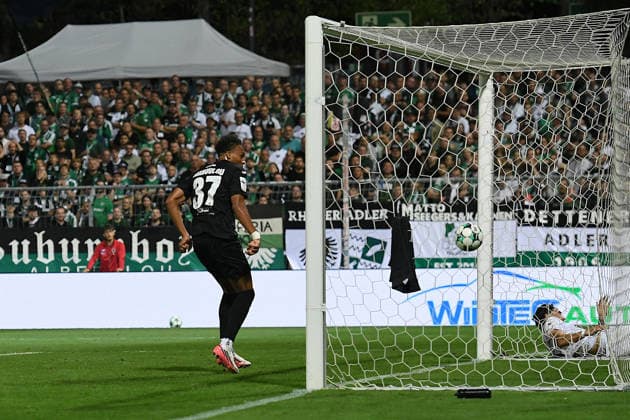Soccer, 3rd Division, Matchday 3: FC Viktoria Köln vs. SC Preußen Münster on August 30, 2026, at Sportpark Höhenberg in Cologne. Goal to make it 4–1 by Noah Maboulou (Cologne). DFB regulations prohibit any use of photographs as image sequences and or quasi-video. xRx