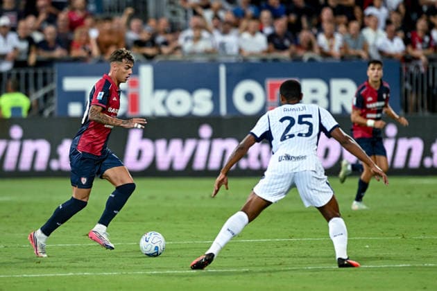 Cagliari s Daniel Maldini in action during the Serie A soccer match between Cagliari Calcio and F.C. Internazionale at the Unipol Domus in Cagliari, Sardinia - Sunday 30th august 2026. - Soccer  Copyright: xGianlucaxZuddas LaPressex