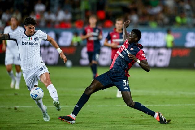 Cagliari s Paul Mendy in action during the Serie A soccer match between Cagliari Calcio and F.C. Internazionale at the Unipol Domus in Cagliari, Sardinia - Sunday 30th august 2026. - Soccer  Copyright: xGianlucaxZuddas LaPressex