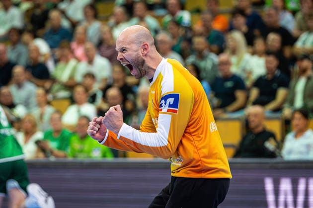August 30, 2026, xovx, Opel Handball Bundesliga, HSG Wetzlar vs. SG BBM Bietigheim; Bart Ravensbergen celebrates for HSG Wetzlar at the Buderus Arena in Wetzlar, Hesse, Germany (DE)