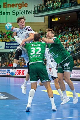 August 30, 2026, xovx, Opel Handball Bundesliga, HSG Wetzlar vs. SG BBM Bietigheim; Maxim Orlov (SG BBM Bietigheim), Nikolaj Laesö (HSG Wetzlar), Petter Överby (HSG Wetzlar); Wetzlar Buderus Arena, Hesse, Germany, DE
