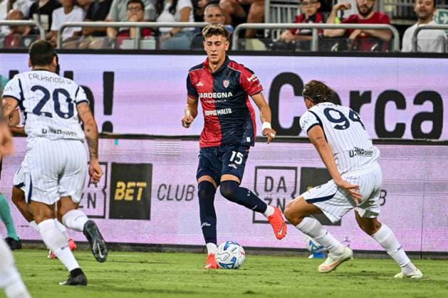 IPA87946949 - Juan Rodriguez of Cagliari Calcio during the Cagliari Calcio vs. Inter - FC Internazionale Italian Serie A soccer match in Cagliari, Italy, on August 30, 2026  Copyright: xLuigixCanu IPAxSportx xx 87946949