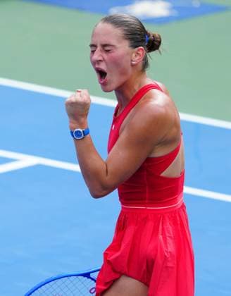 Marta Kostyuk celebrates her first round win over Storm Hunter 2026 US Open, Day One, USTA Billie Jean King National Tennis Center, New York, USA - 30 Aug 2026New York USTA Billie Jean King National T New York (NY) United States of America EDITORIAL USE ONLY No use with unauthorised audio, video, data, fixture lists, club league logos or live services. Online in-match use limited to 120 images, no video emulation. No use in betting, games or single club league player publications.  Copyright: xJavierxGarcia Shutterstockx 17124546bb