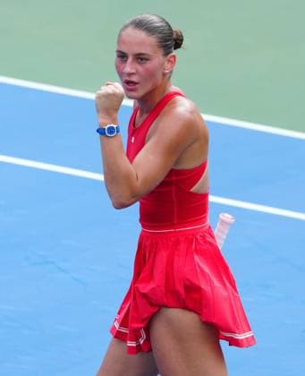 Marta Kostyuk celebrates her first round win over Storm Hunter 2026 US Open, Day One, USTA Billie Jean King National Tennis Center, New York, USA - 30 Aug 2026New York USTA Billie Jean King National T New York (NY) United States of America EDITORIAL USE ONLY No use with unauthorised audio, video, data, fixture lists, club league logos or live services. Online in-match use limited to 120 images, no video emulation. No use in betting, games or single club league player publications.  Copyright: xJavierxGarcia Shutterstockx 17124546be