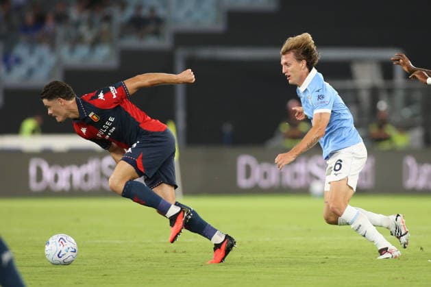 IPA87947019 - Vitinha of Genoa Cricket and Football Club and Nicolo Rovella of Società Sportiva Lazio are in action during the 2026–2027 Serie A match between S.S. Lazio and Genoa C.F.C. at the Stadio Olimpico in Rome, Italy.  Copyright: xMatteoxCassoni IPAxSportx xx 87947019