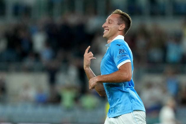 Davide Frattesi of SS Lazio celebrastes sfter scoring the goal of 1-0 during the Serie A 2026 2027 football match between SS Lazio and Genoa CFC at Stadio Olimpico in Rome (Italy), August 30, 2026. AntoniettaxBaldassarre