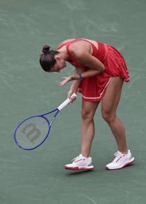 Marta Kostyuk reacts with annoyance, disappointment, anger, frustration, emotion; U.S. Open Championships; Billie Jean King National Tennis Center; Flushing Meadows, New York, USA Copyright: xJuergenxHasenkopfx