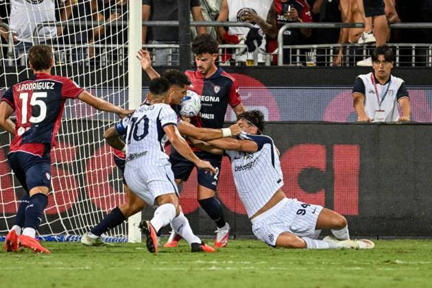 IPA87947468 - Pio Esposito of Inter during the Cagliari Calcio vs. Inter - FC Internazionale Serie A soccer match in Cagliari, Italy, on August 30, 2026  Copyright: xLuigixCanu IPAxSportx xx 87947468