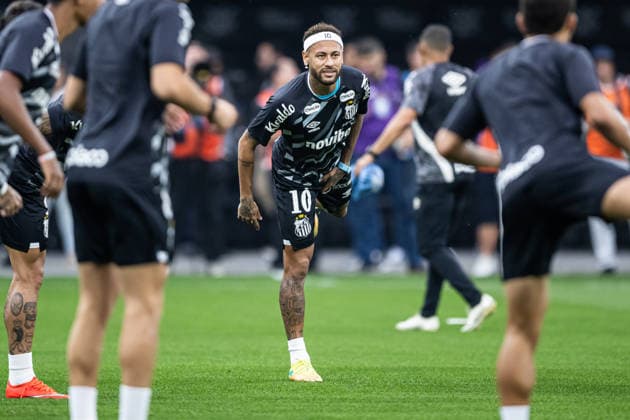 Brasileirao 2026: Corinthians vs. Santos SAO PAULO, BRAZIL - AUGUST 30: Neymar in the match between Corinthians and Santos, valid for the twenty-fifth round of the Brasileirao 2026, this Sunday (30), at Neo Quimica Arena, SP, Brazil on August 30, 2026. Copyright: xJhonyxInacioxJhonyxInaciox