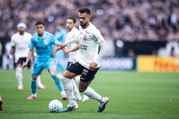 Brasileirao 2026: Corinthians vs. Santos SAO PAULO, BRAZIL - AUGUST 30: Raniele in the match between Corinthians and Santos, valid for the twenty-fifth round of the Brasileirao 2026, this Sunday (30), at Neo Quimica Arena, SP, Brazil on August 30, 2026. Copyright: xJhonyxInacioxJhonyxInaciox