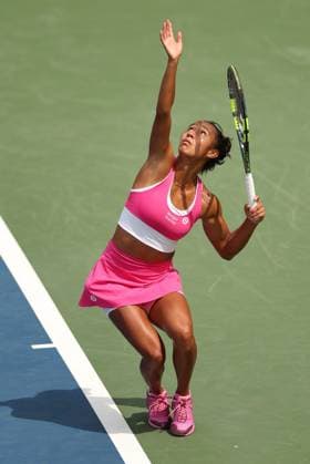 Leyla Fernandez of Canada in action 2026 US Open, Day One, USTA Billie Jean King National Tennis Center, New York, USA - 30 Aug 2026New York USTA Billie Jean King National T New York (NY) United States of America EDITORIAL USE ONLY No use with unauthorised audio, video, data, fixture lists, club league logos or live services. Online in-match use limited to 120 images, no video emulation. No use in betting, games or single club league player publications. Copyright: xEllaxLing Shutterstockx 17124547ah