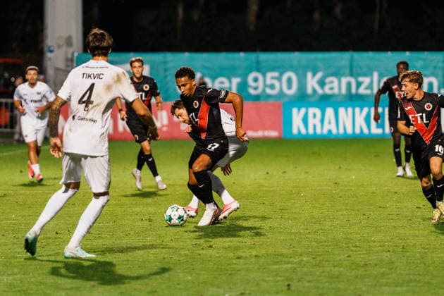 Germany Men s Soccer 3rd Division 2026–2027, Matchday 3: FC Viktoria Köln vs. SC Preußen Münster; Cologne: Noah Maboulou (FC Viktoria Köln), 37 tackles, dribbling Copyright: xThiemoxRudolphx