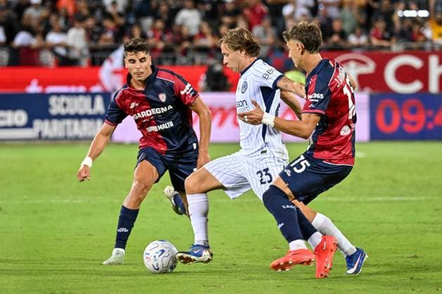 IPA87949306 - Nicolo Barella of Inter during the Cagliari Calcio vs. Inter - FC Internazionale Italian Serie A soccer match in Cagliari, Italy, on August 30, 2026  Copyright: xLuigixCanu IPAxSportx xx 87949306