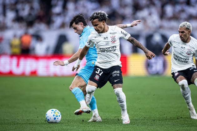 Brasileirao 2026: Corinthians vs. Santos SAO PAULO, BRAZIL - AUGUST 30: Kaio Cezar in the match between Corinthians and Santos, valid for the twenty-fifth round of the Brasileirao 2026, this Sunday (30), at Neo Quimica Arena, SP, Brazil on August 30, 2026. Copyright: xJhonyxInacioxJhonyxInaciox
